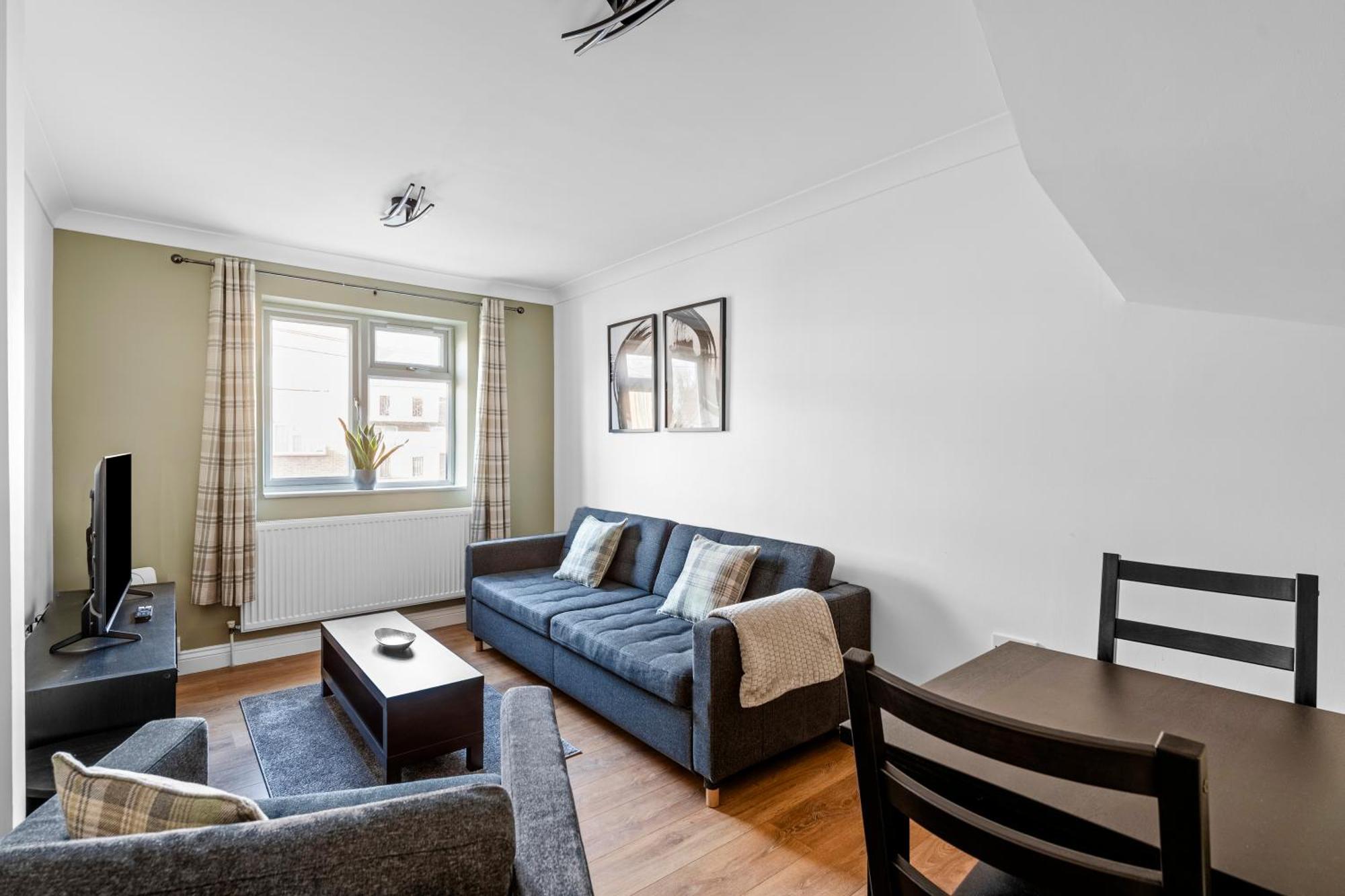 Cosy 2 Bedroom Flat In East Ham, Close To Excel Londres Exterior foto